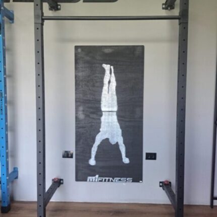 Rack retrátil barra ajustável. Otimize o seu espaço com o Rack Retrátil M1 Fitness. Alcance novos patamares de desempenho com os melhores equipamentos!