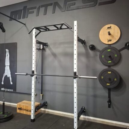 O Rack Retrátil Power Elite da M1 Fitness é a solução ideal para quem quer otimizar espaço sem abrir mão da performance.