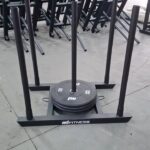 TRENÓ SLED CROSSFIT 4 HASTES da M1 FITNESS EQUIPAMENTOS É O MELHOR CUSTO DO MERCADO.