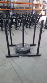 TRENÓ SLED CROSSFIT 4 HASTES da M1 FITNESS EQUIPAMENTOS É O MELHOR CUSTO DO MERCADO.