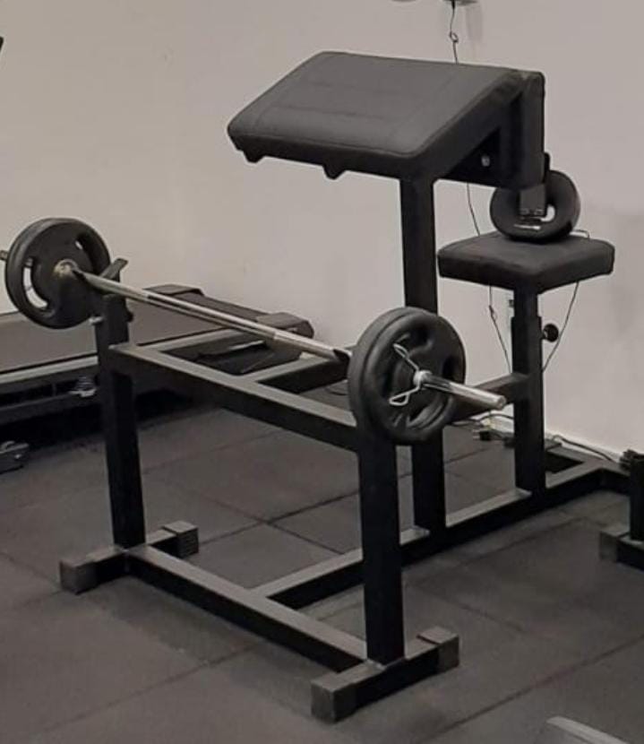 BANCO-SCOTT-M1-FITNESS Banco Scott para exercícios
